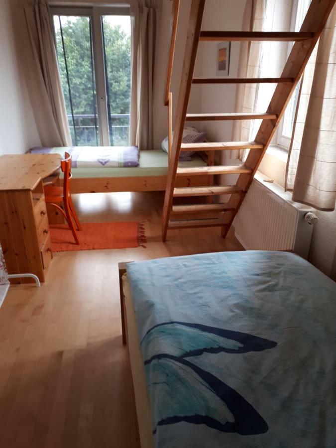 Holzhaus Mit Gruener Aussicht Zum Erholen Villa Burgheim Kültér fotó